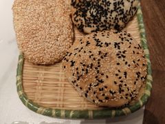 惠山油酥饼-二泉园老菜馆·百年无锡菜