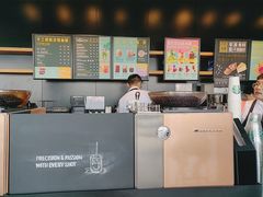 -星巴克(G15苏通大桥服务区西区)