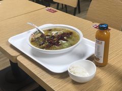 热炝酸菜鱼爆款-鱼你在一起(国贸中海广场店)