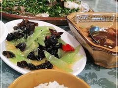 -华光驿站私房菜·黑金冠
