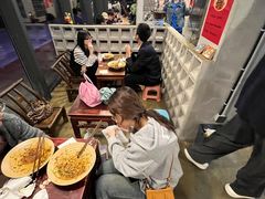 -方铲铲·成都板凳面(滨江银泰店)