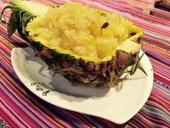 -香巴拉云南餐厅(华莱坞店)