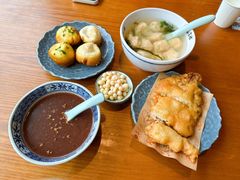 -鑫震源·苏式大虾生煎(山塘街店)