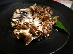 -煲宫猪肚鸡(晶品店)