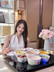 -巍阁高端月子会所