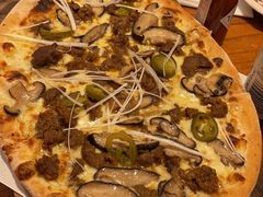 烤牛肉披萨-I HOLIC艾豪丽披萨(KKone店)