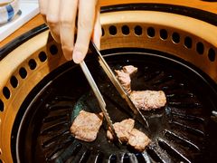 -炼火烤肉店