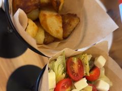 -城市大道红炉披萨烘焙坊