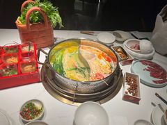 -领鲜天下·焗海鲜·花胶鸡(天目里店)