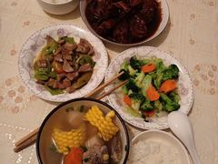 -苏州雏渐肥月嫂
