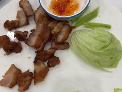-粤盛海鲜平价店(洛溪食街店)