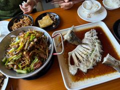 -莲餐厅·湖北菜·潜江小龙虾店(愚园路店)