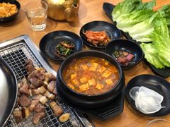 -肉甲韩国木炭烤肉(新壹街1店)