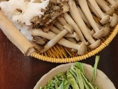 -鸿姐老火锅(龙阳店)