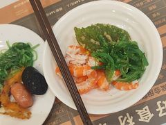 -金马门国际美食百汇(珞喻路店)