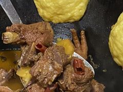 -哈尔滨烧烤·山河村铁锅炖(交大店)
