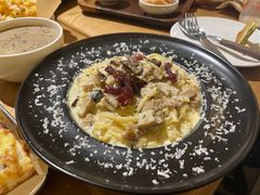 -HELLO 27 意面·沙拉·帕尼尼