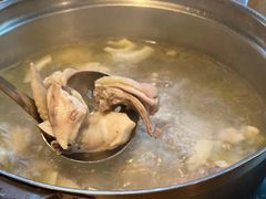 -芭缇沁园椰子鸡(中航紫金新天地店)