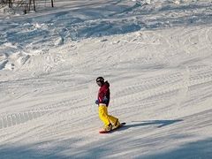 -亚布力新体委滑雪场