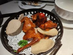 秘制脆皮乳鸽-避风塘·老港味餐厅(虹口龙之梦店)