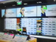 -LOHO眼镜(北京朝北大悦城店)