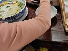 -香麒园·过桥米线·南湖雅宴
