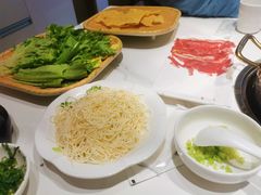-犇鼎牛潮汕牛肉火锅(新辰里学清路店)