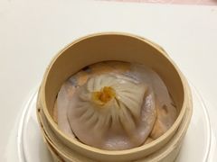蟹粉小笼-新光酒家·河豚·海鲜·蟹料理(浦东店)