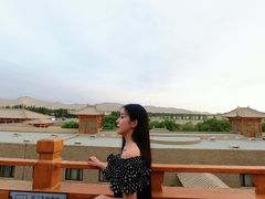 -敦煌山庄摘星阁