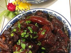 -山明水秀大饭店