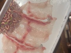 -老牌坊云南鱼豆花火锅(哈西万达店)