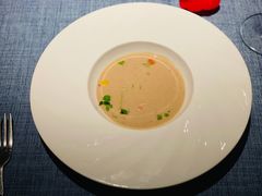 奶油蘑菇汤-弦月窗LUNETTE BY AMANDA(复兴路店)