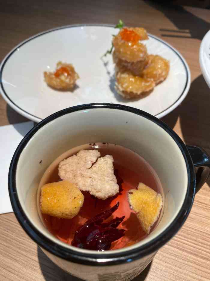 太二酸菜鱼(长泰广场店)-"洛神花茶还是有点意思的,可惜某些人把它当.