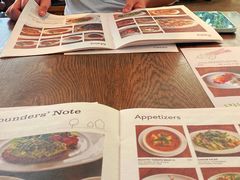 -ROAST coffee & eatery
