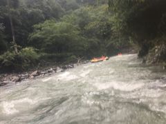 -大围山峡谷漂流