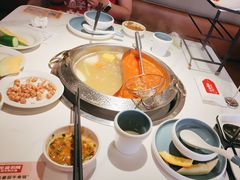 -左庭右院鲜牛肉火锅(环球港店)
