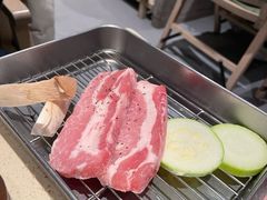 -蚂蚁洞·烤肉大营地(上海静安大悦城店)