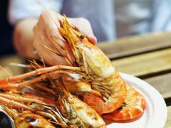 -席娜卡琳火车铁道夜市