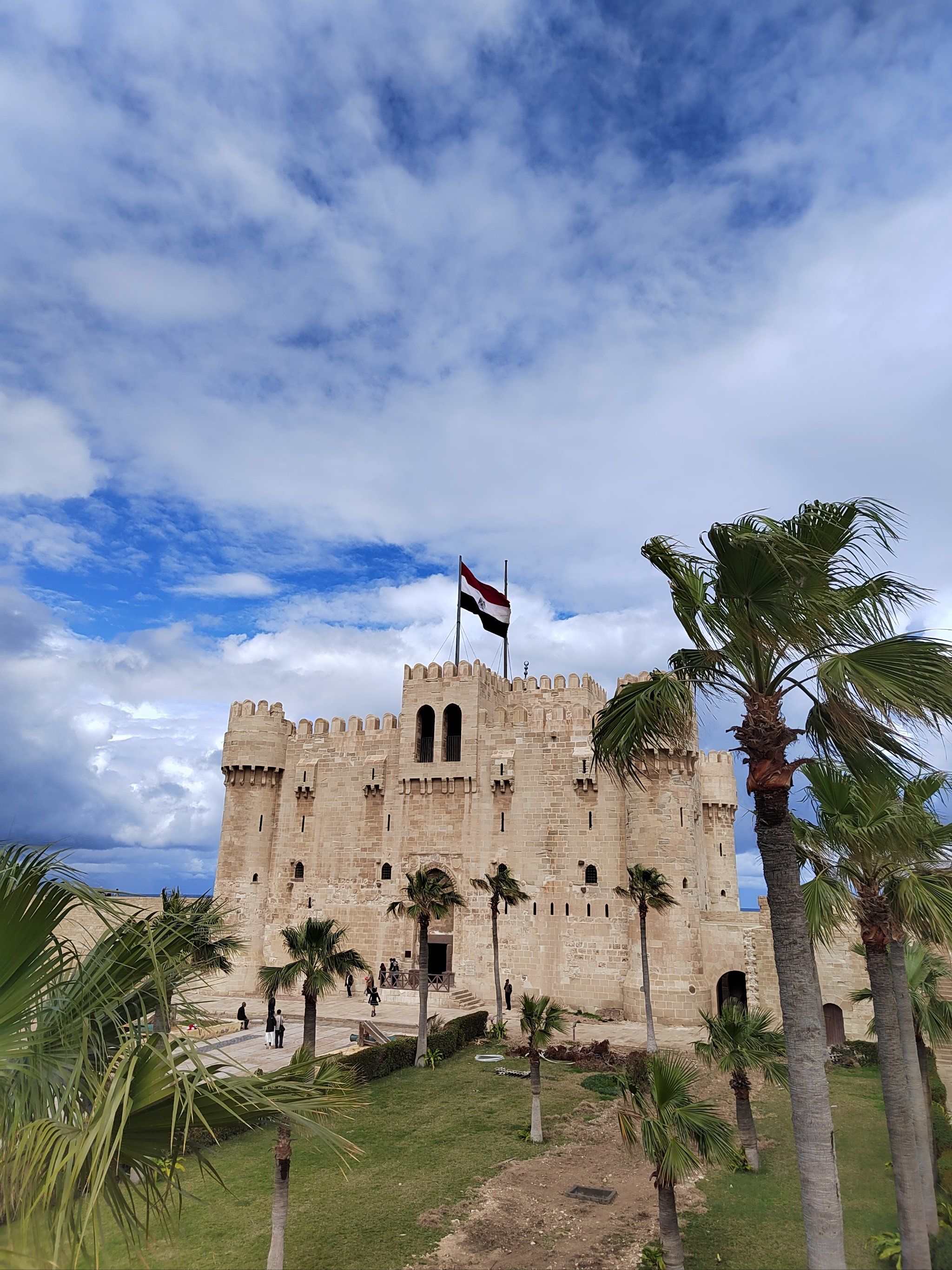 亚历山大最值得看的景点,其次是图书馆