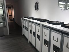 -目艮眼镜SHOWROOM(品牌集合店)