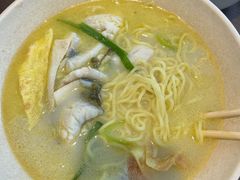 -玖鲜小笼(中山广场店)