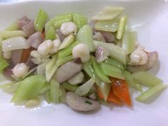 -芸海阁·农家私房菜(沙家浜景区出口店)