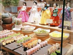 自助取餐区-前海华侨城JW万豪酒店·都会尚膳自助餐厅·牛排海鲜酒水畅飨