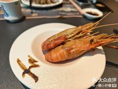 -雍容荟活波龙自助餐(IFS黑金店)