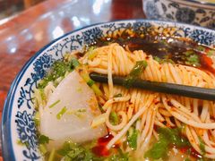 -伊穆祥牛肉面总店·清真