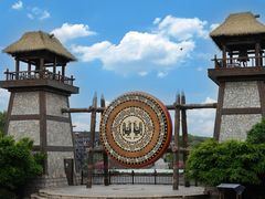 -茅山东方盐湖城景区