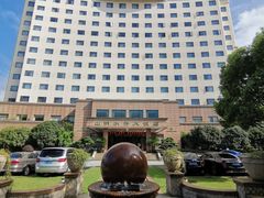 酒店大门-山明水秀大饭店