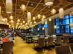 大堂-齐河孔雀王温泉酒店·金孔雀自助百汇