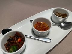 餐前小凉菜三样-荣轩(新荣记环球金融中心店)