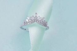 -威德钻石-克拉钻大本营(南京东路店)